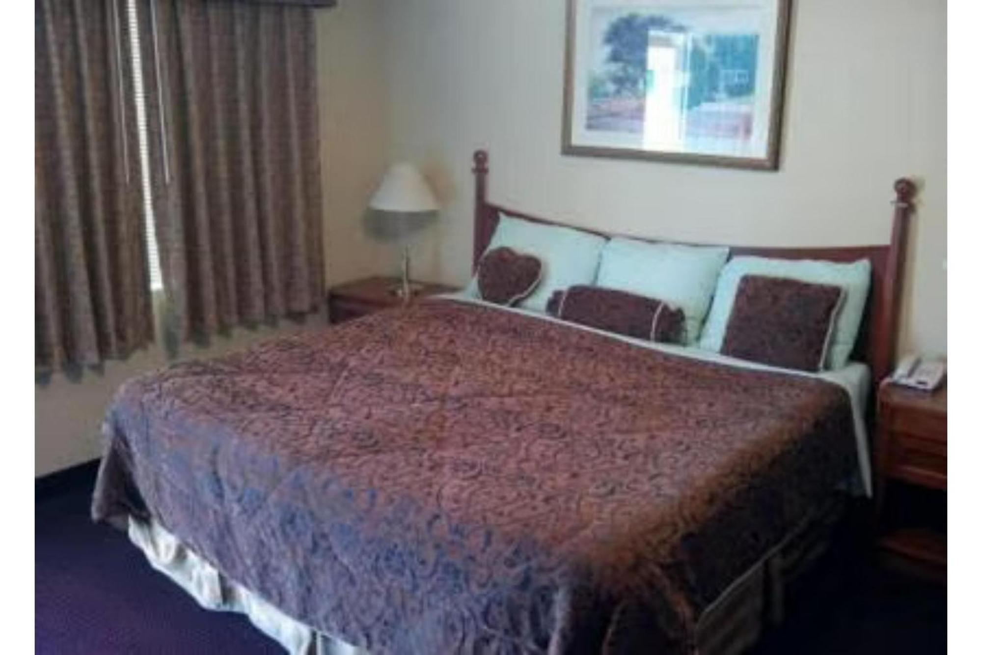 Western Inn Hamilton Εξωτερικό φωτογραφία